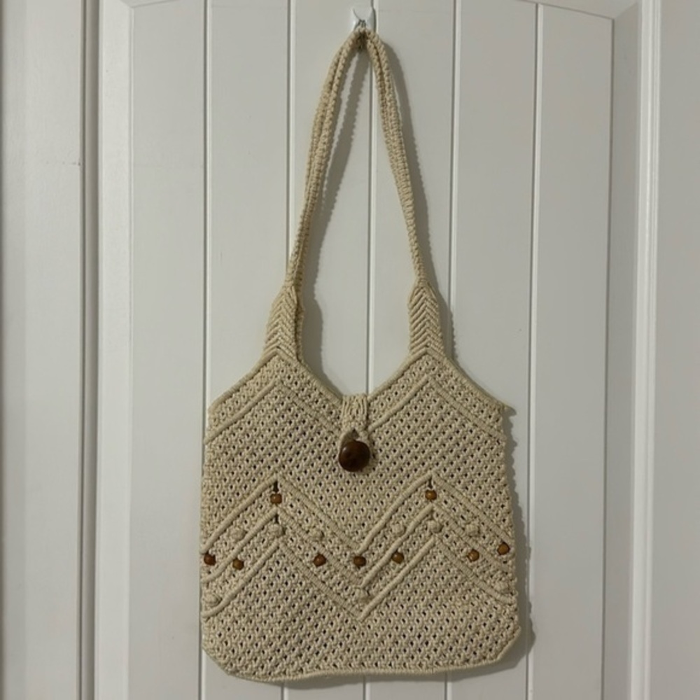 Macrame chic cream boho Handbag with wooden button